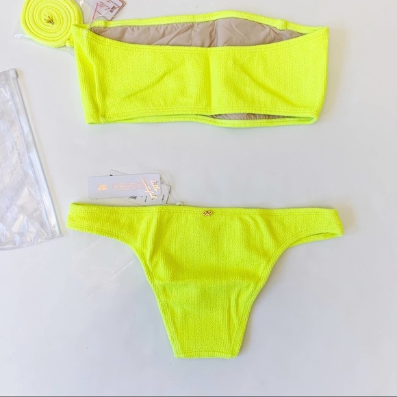 PilyQ Pineapple Reef Bikini Set size Large - Picture 6 of 12